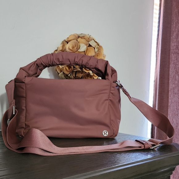 lululemon athletica Handbags - Lululemon Gathered Handle bag